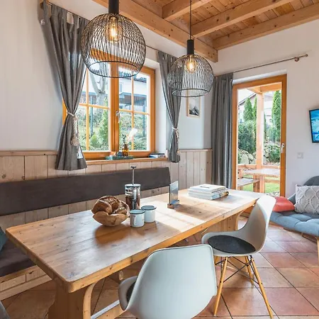Dorfchalets & - Authentic Experience In Centre Of Including Tauernspa And Summercard Apartment