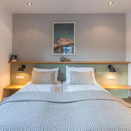 Dorfchalets & - Authentic Experience In Centre Of Including Tauernspa And Summercard Apartment Kaprun