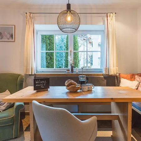 Apartment Dorfchalets & - Authentic Experience In Centre Of Including Tauernspa And Summercard Kaprun