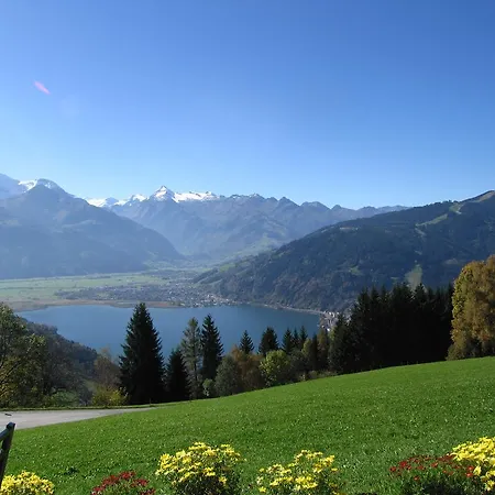 Dorfchalets & - In Centre Including Free Entry Tauern And Summer Card Апартаменты