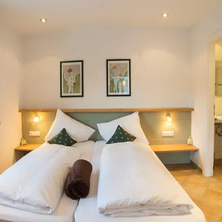 Apartamento Dorfchalets & - In Centre Including Free Entry Tauern And Summer Card Kaprun