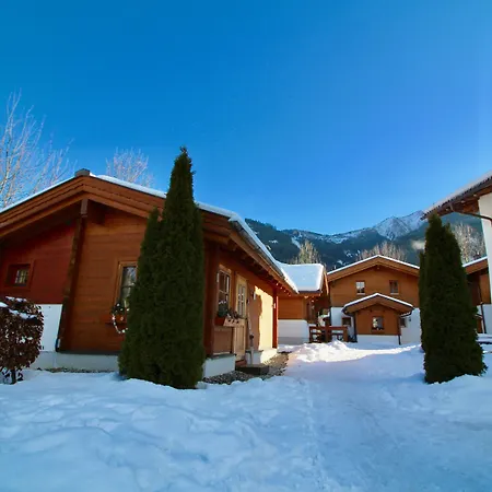 アパート Dorfchalets & - In Centre Including Free Entry Tauern And Summer Card *