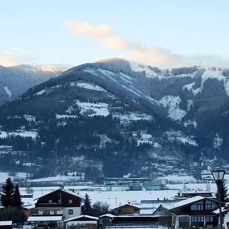 Dorfchalets & - In Centre Including Free Entry Tauern And Summer Card カプルーン