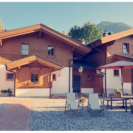 Dorfchalets & - Authentic Experience In Centre Of Including Tauernspa And Summercard Kaprun
