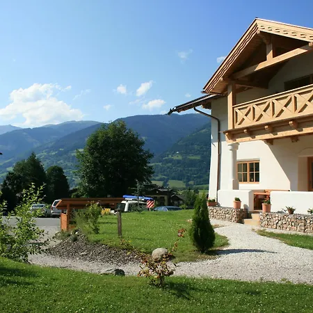 Dorfchalets & - Authentic Experience In Centre Of Including Tauernspa And Summercard Apartment *