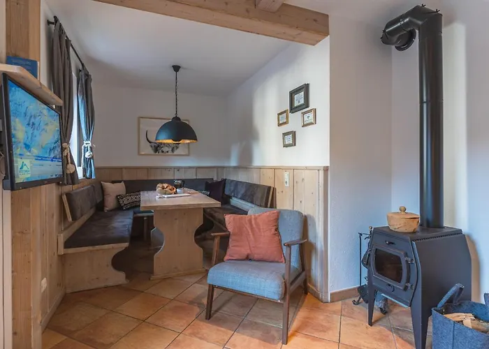 Dorfchalets & - In Centre Including Free Entry Tauern And Summer Card