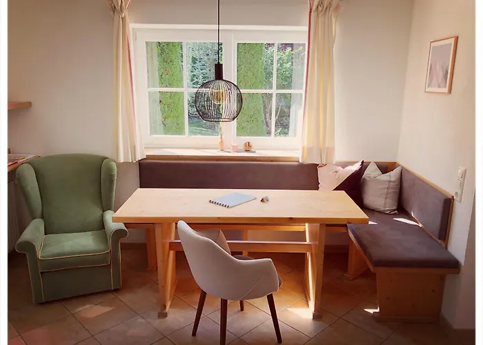 아파트 Dorfchalets & - In Centre Including Free Entry Tauern And Summer Card