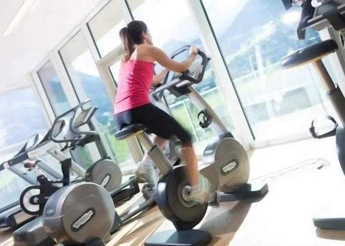 Dorfchalets & - In Centre Including Free Entry Tauern And Summer Card