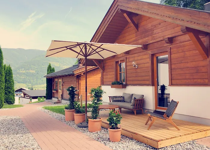 アパート Dorfchalets & - In Centre Including Free Entry Tauern And Summer Card